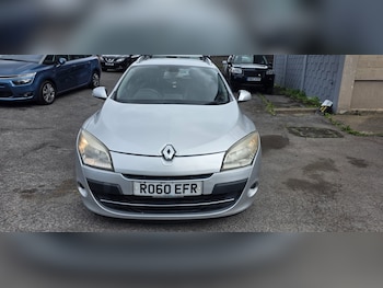 Used Renault Megane 2010 for sale - 78802188: Photo