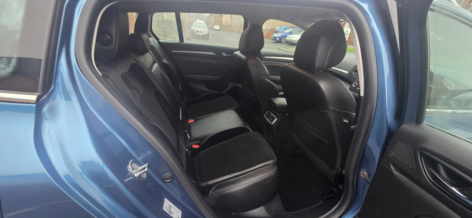 Used Renault Megane 2017 for sale - 77478266: Photo 13