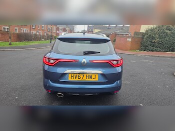 Used Renault Megane 2017 for sale - 77478266: Photo