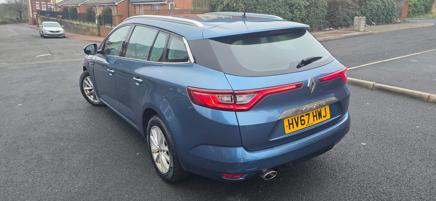 Used Renault Megane 2017 for sale - 77478266: Photo 6