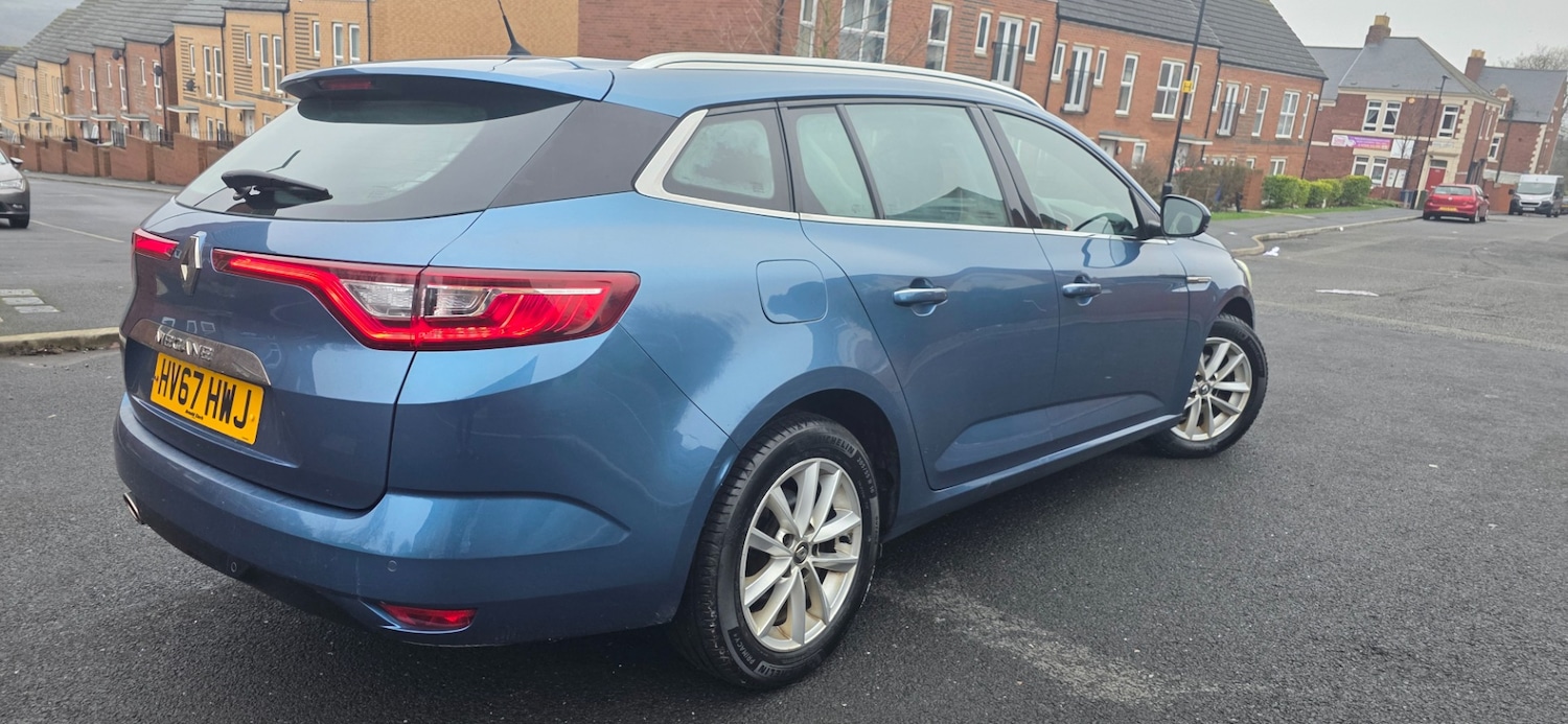 Used Renault Megane 2017 for sale - 77478266: Photo 7