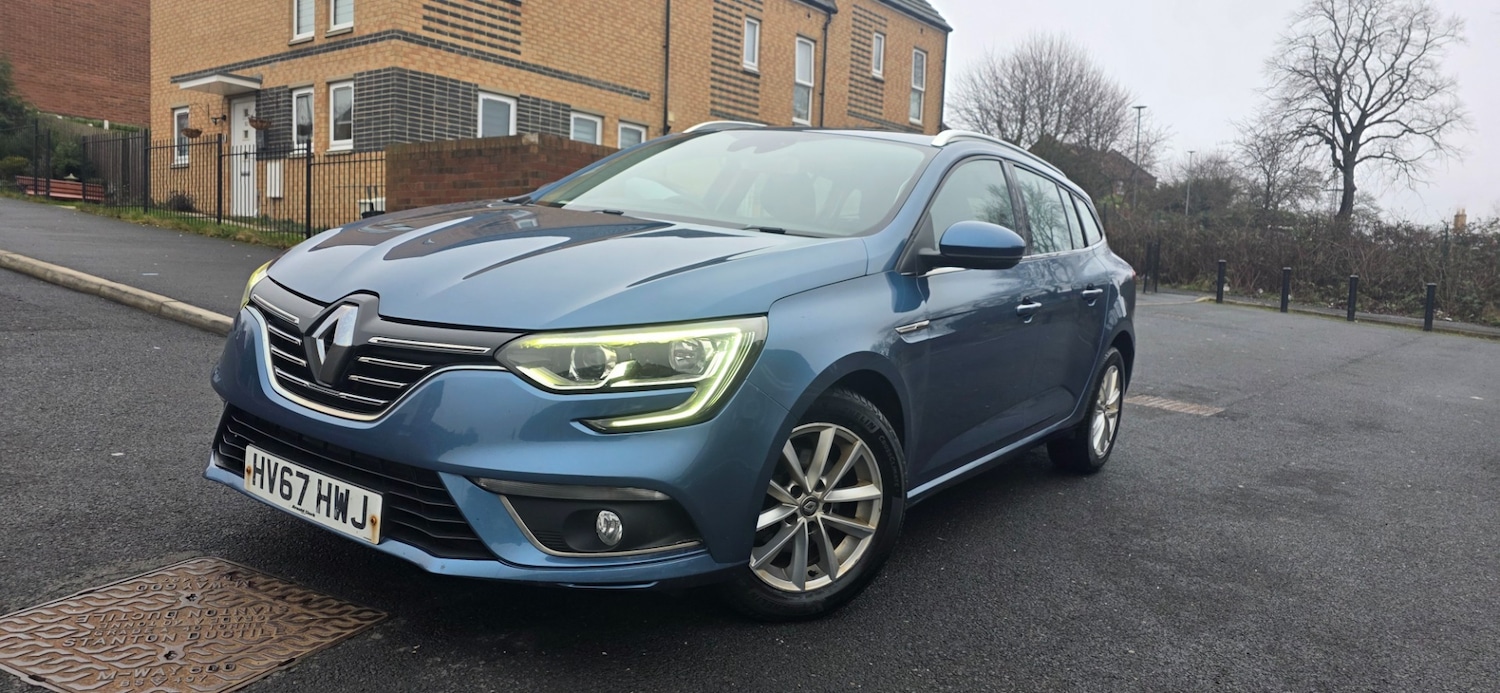 Used Renault Megane 2017 for sale - 77478266: Photo 8