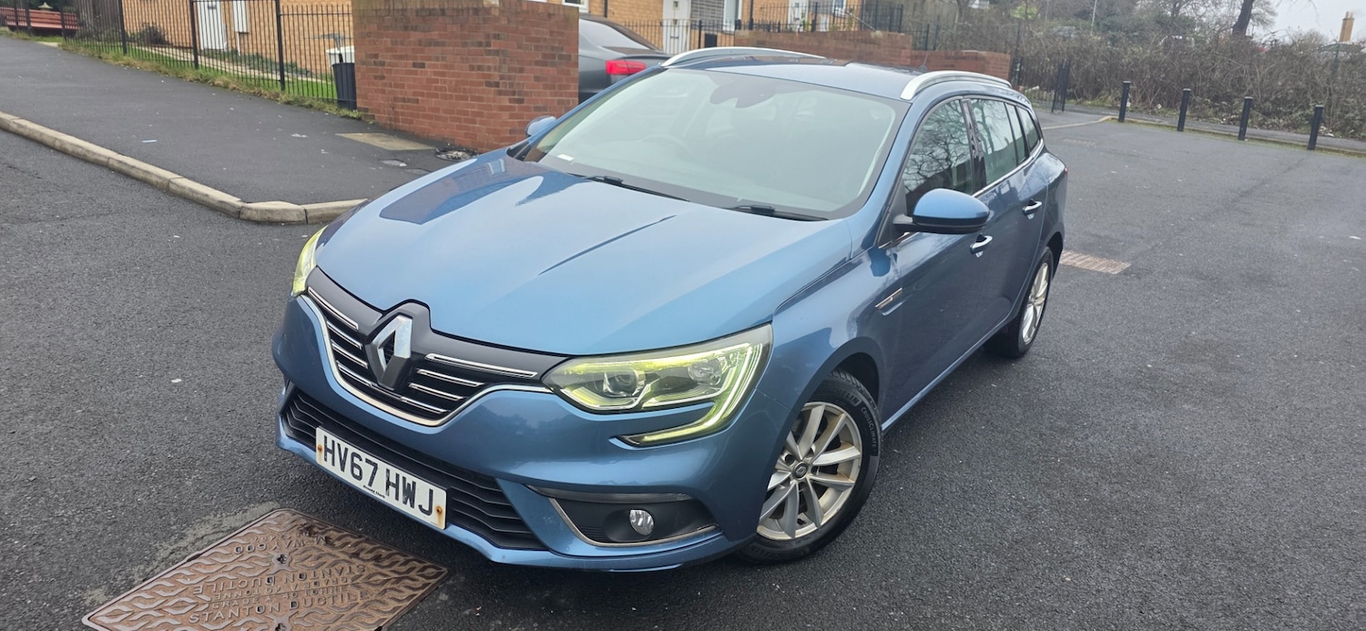 Used Renault Megane 2017 for sale - 77478266: Photo 9