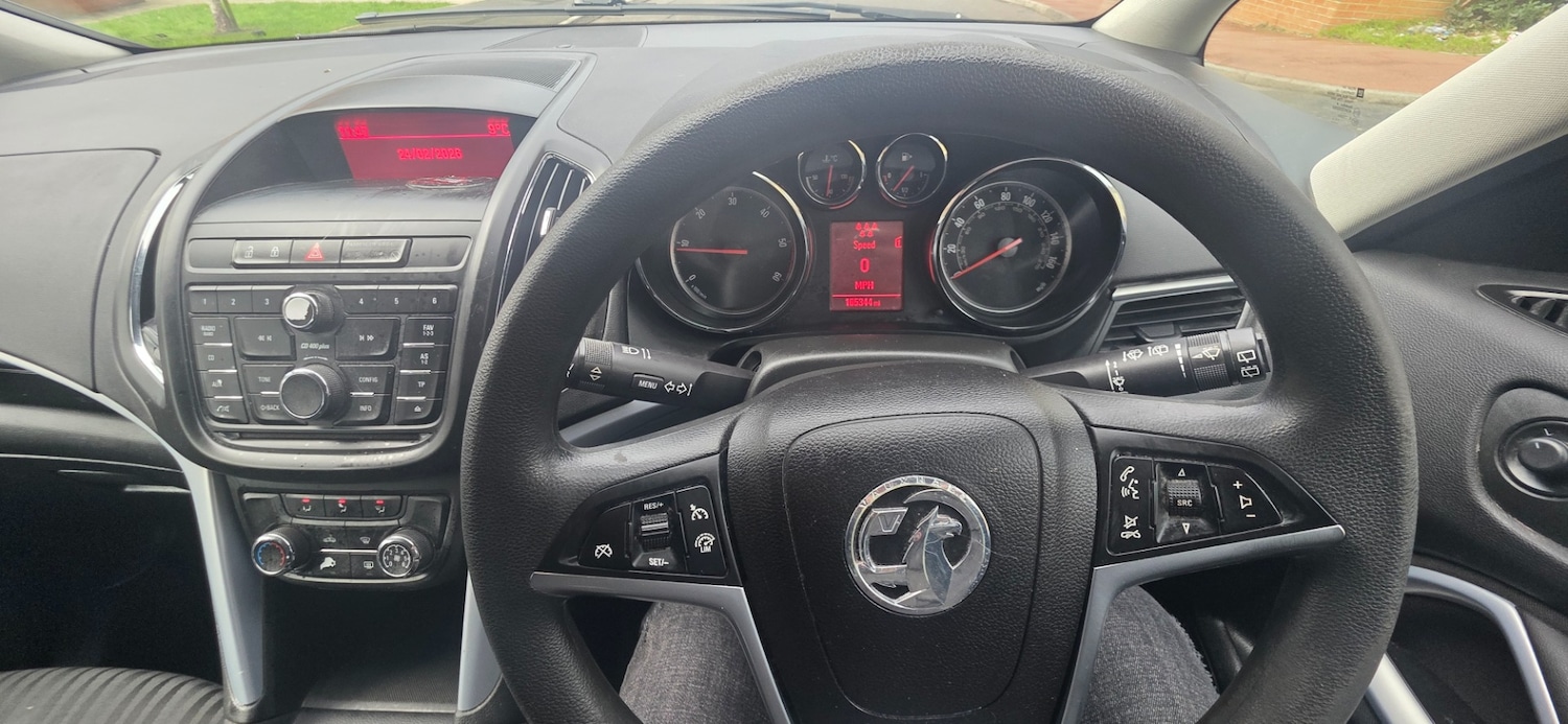 Used Vauxhall Zafira 2014 for sale - 77656135: Photo 18