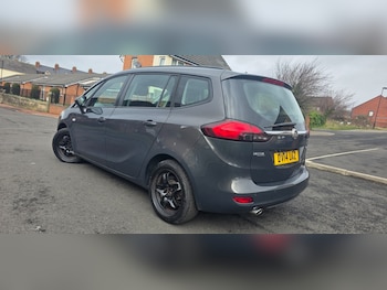 2014 (14) - 2.0 CDTi [165] Exclusiv 5dr [non Start Stop]