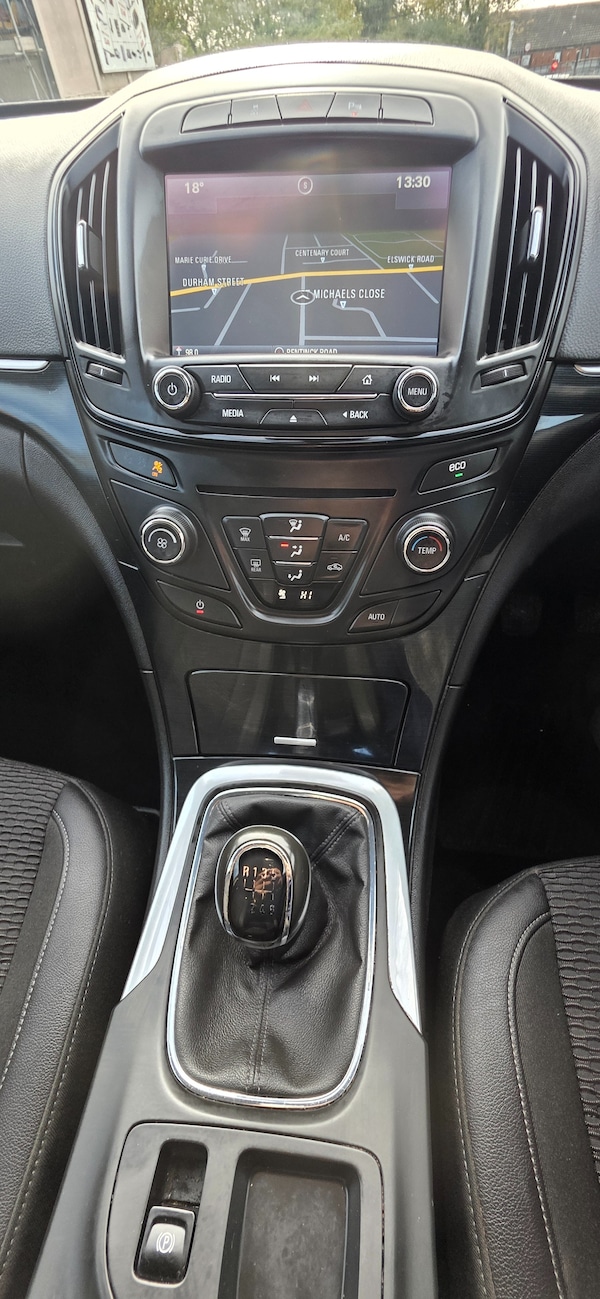 Used Vauxhall Insignia 2015 for sale - 76177649: Photo 19