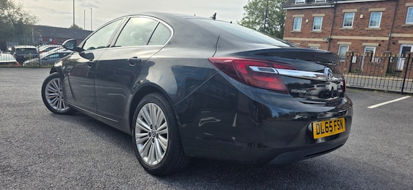 Used Vauxhall Insignia 2015 for sale - 76177649: Photo 7