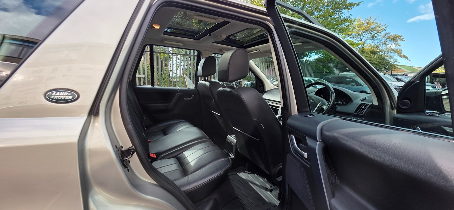 Used Land Rover Freelander 2010 for sale - 76041487: Photo 14