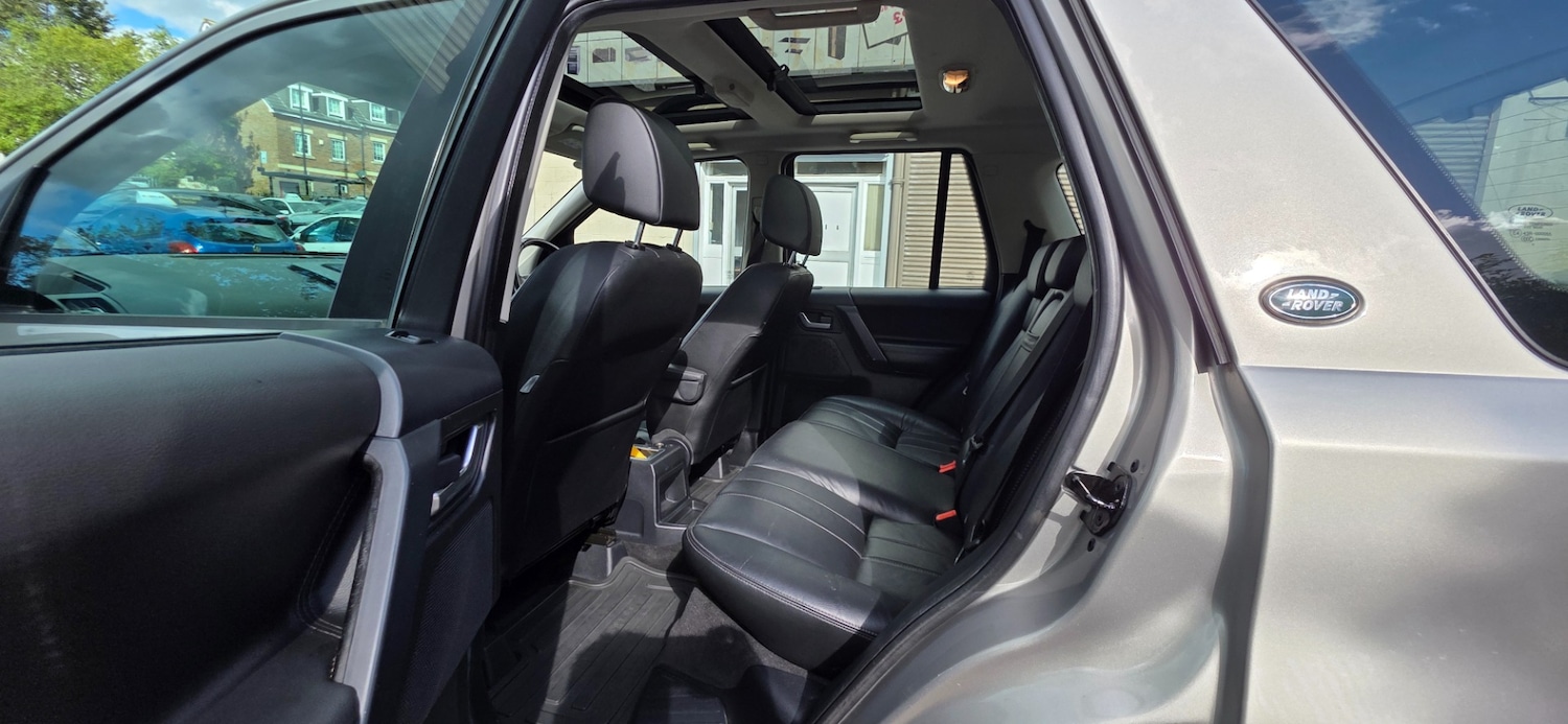 Used Land Rover Freelander 2010 for sale - 76041487: Photo 17