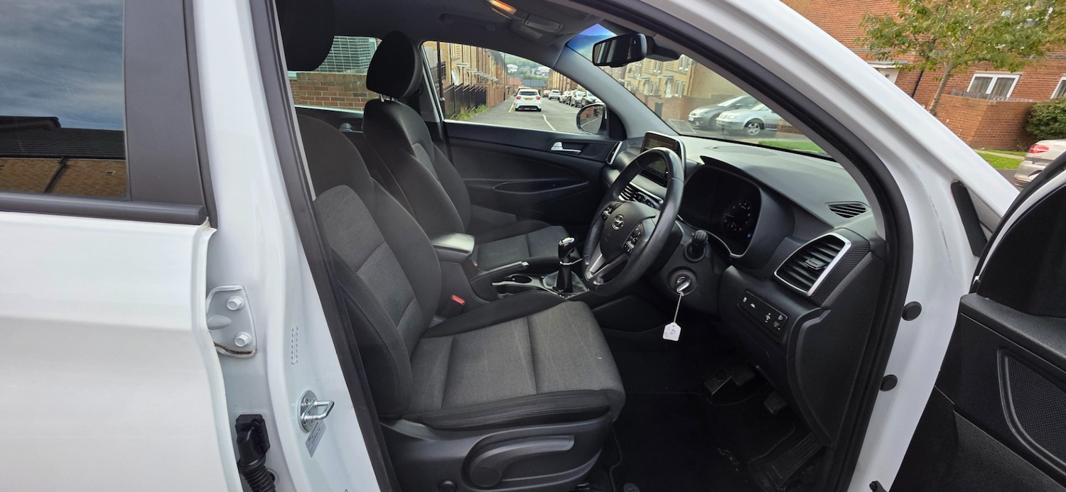 Used Hyundai TUCSON 2018 for sale - 76316653: Photo 11