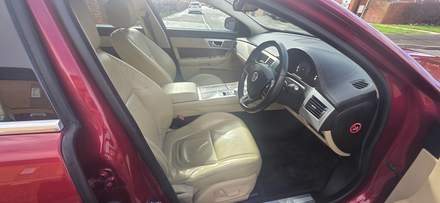 Used Jaguar XF 2013 for sale - 77573169: Photo 9