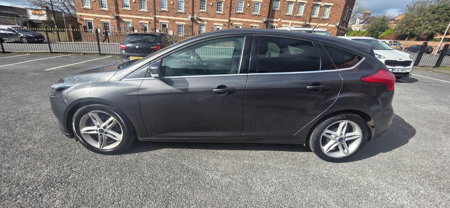 Used Ford Focus 2015 for sale - 77818201: Photo 14