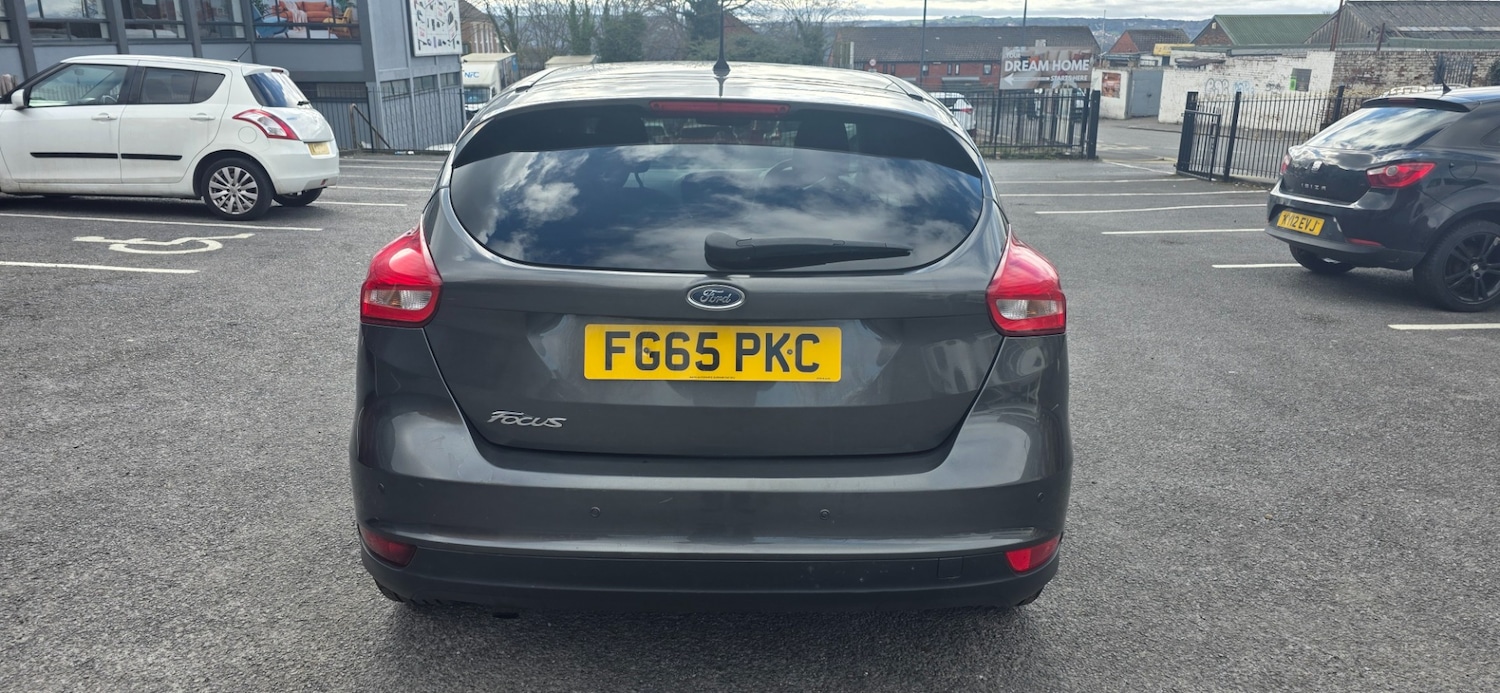 Used Ford Focus 2015 for sale - 77818201: Photo 3