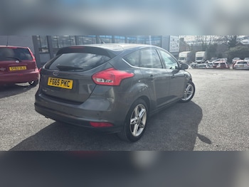 Used Ford Focus 2015 for sale - 77818201: Photo