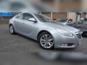 Vauxhall - Insignia