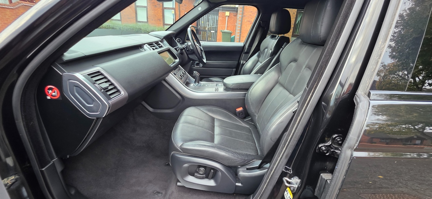 Used Land Rover Range Rover Sport 2017 for sale - 76093898: Photo 16