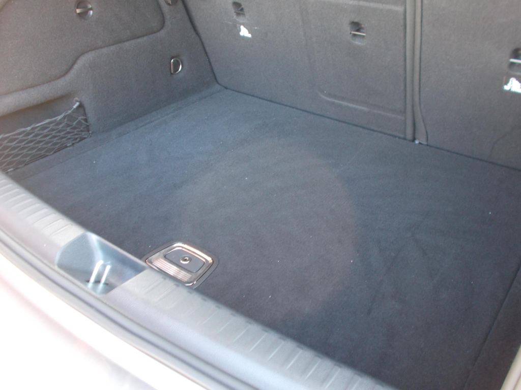 Used Mercedes-Benz GLA 2019 for sale - 76020147: Photo 16