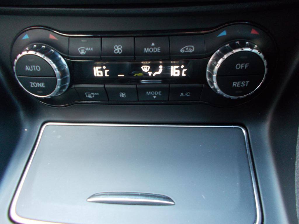 Used Mercedes-Benz GLA 2019 for sale - 76020147: Photo 25