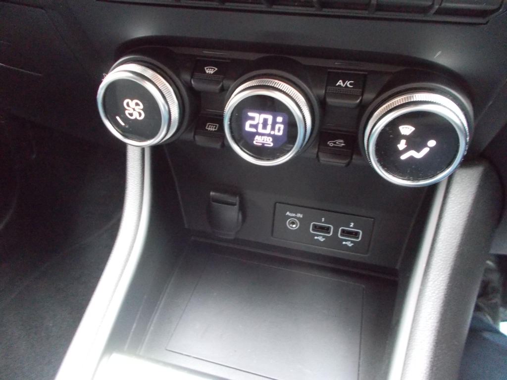 Used Renault Captur 2022 for sale - 77478323: Photo 18