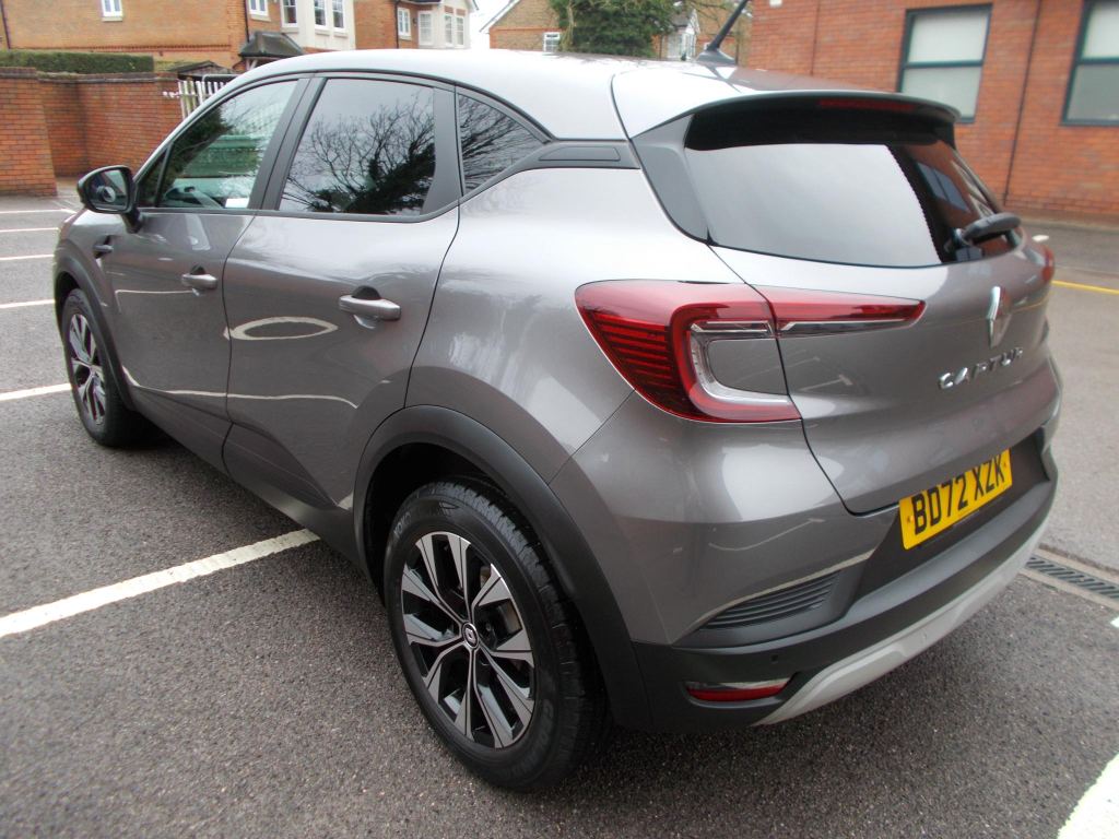 Used Renault Captur 2022 for sale - 77478323: Photo 3