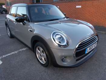 (69) - 5-Door Hatch Cooper Classic