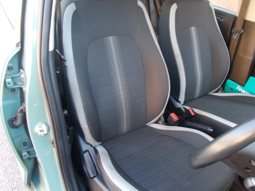 Used Hyundai i10 2024 for sale - 78057400: Photo 11