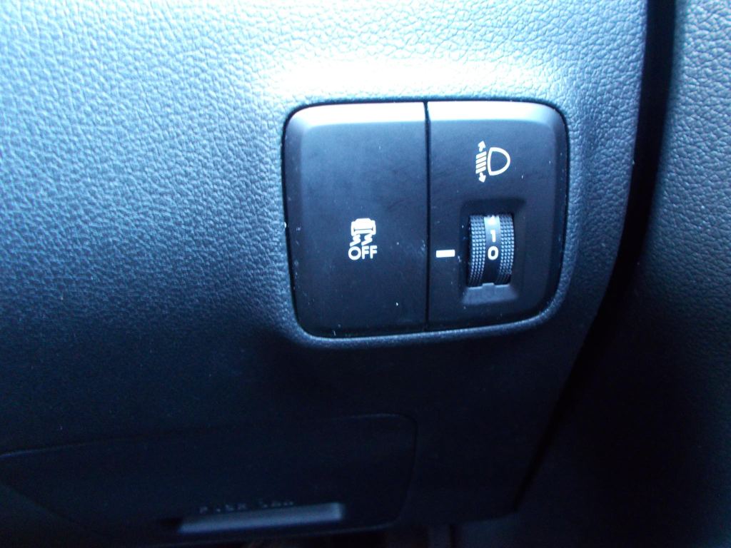 Used Hyundai i10 2024 for sale - 78057400: Photo 21