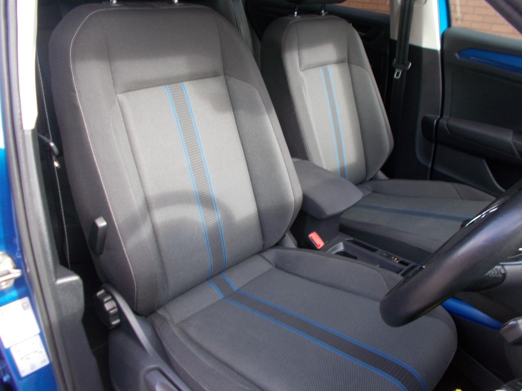 Used Volkswagen T-Roc 2019 for sale - 76041638: Photo 12