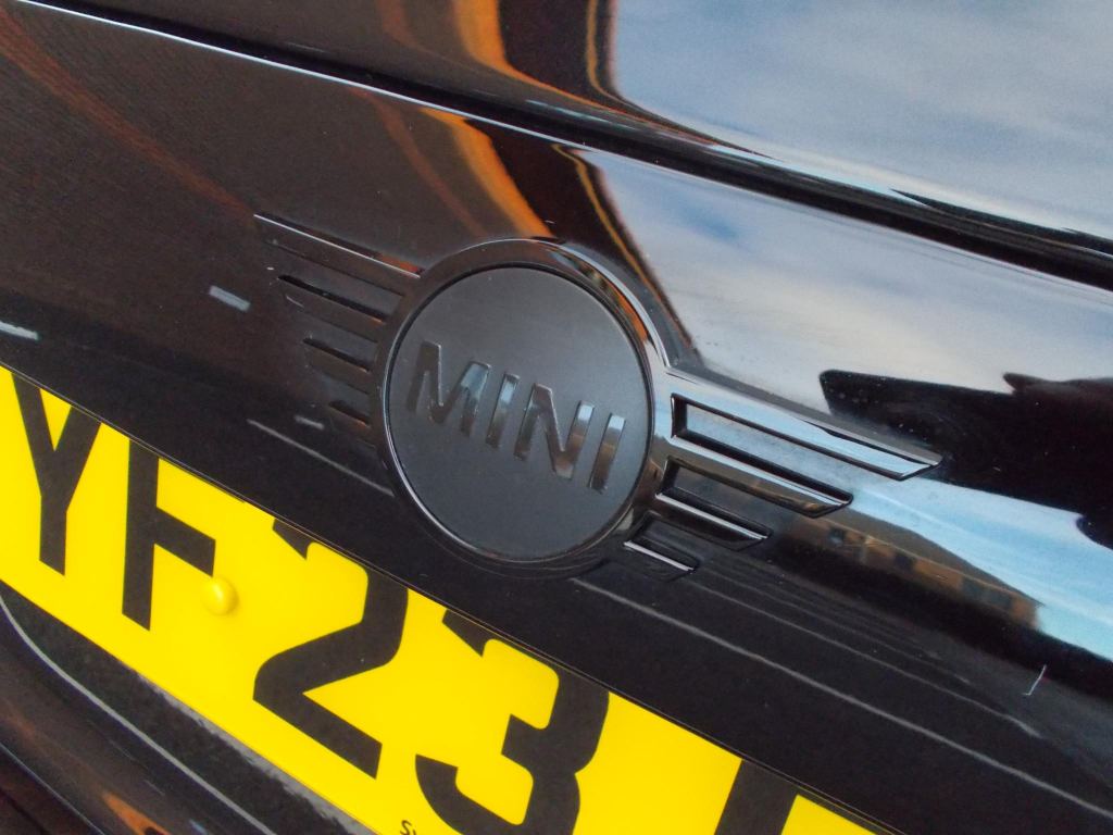 Used MINI Convertible 2023 for sale - 77201750: Photo 16