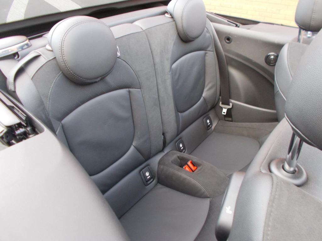 Used MINI Convertible 2023 for sale - 77201750: Photo 21