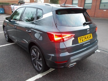 Used SEAT Arona 2024 for sale - 77015012: Photo