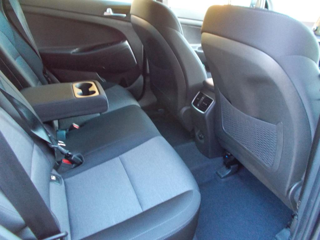 Used Hyundai TUCSON for sale - 77015013: Photo 12