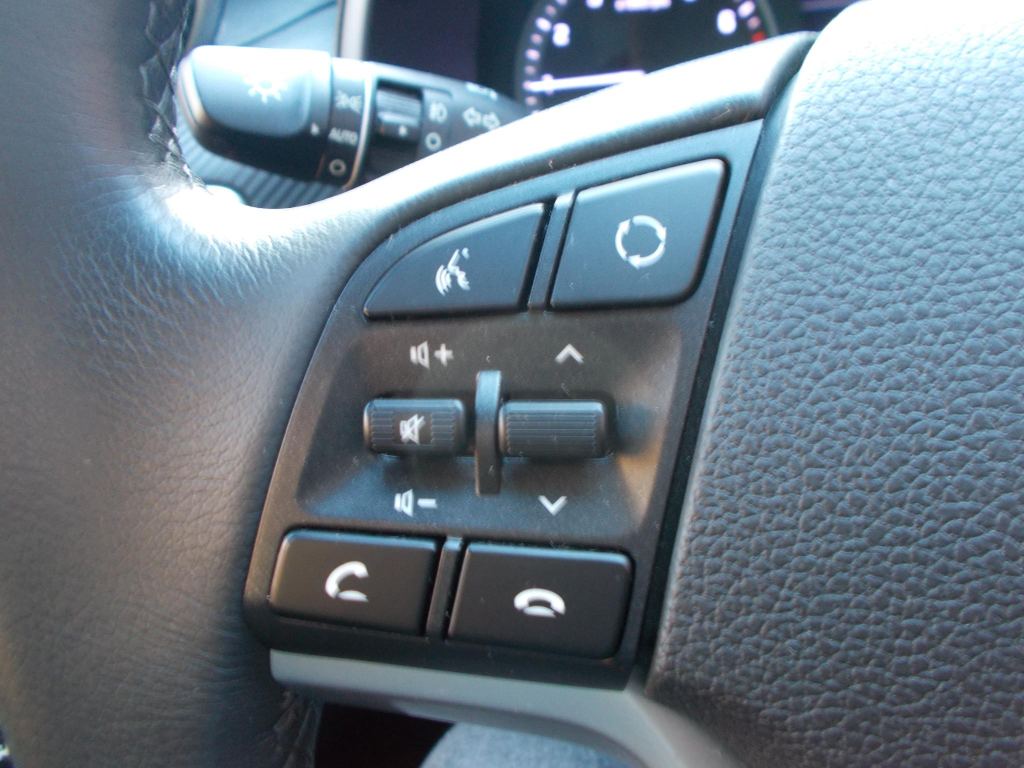 Used Hyundai TUCSON for sale - 77015013: Photo 21