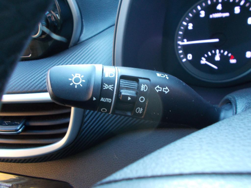 Used Hyundai TUCSON for sale - 77015013: Photo 23