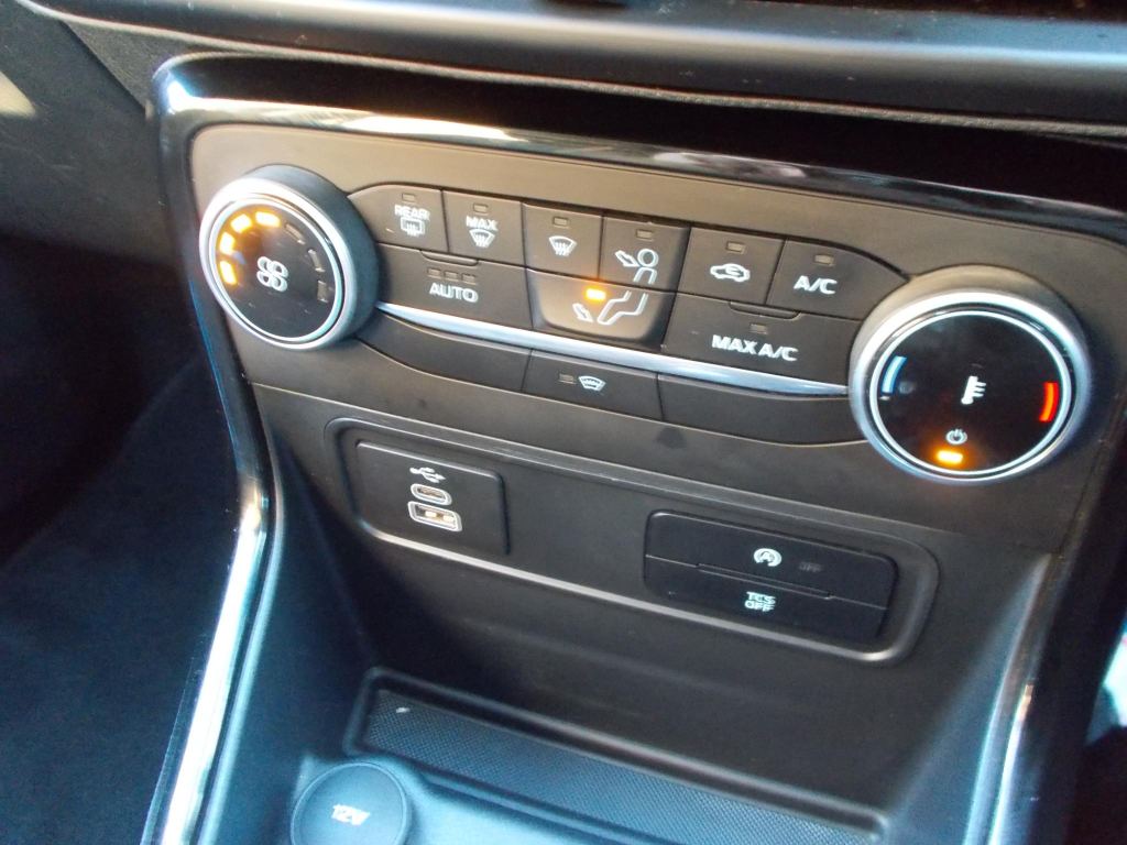 Used Ford Ecosport 2022 for sale - 76174395: Photo 14