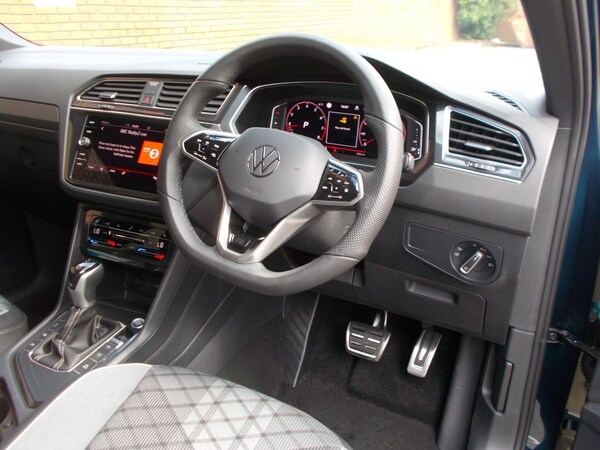 Used Volkswagen Tiguan 2023 for sale - 75458004: Photo 8