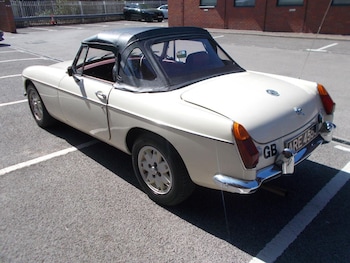 Used MG MGB GT undefined for sale - 78383675: Photo