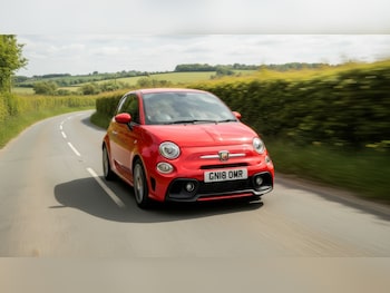Used Abarth 595 2018 for sale - 78352868: Photo