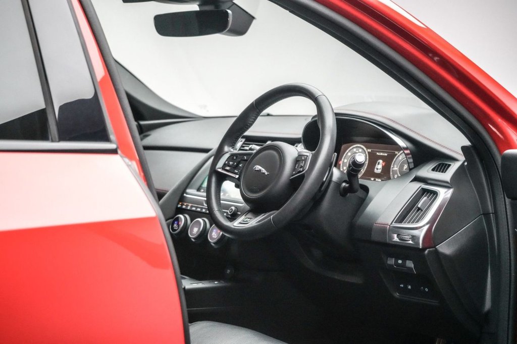 Used Jaguar E-Pace 2020 for sale - 77810021: Photo 29