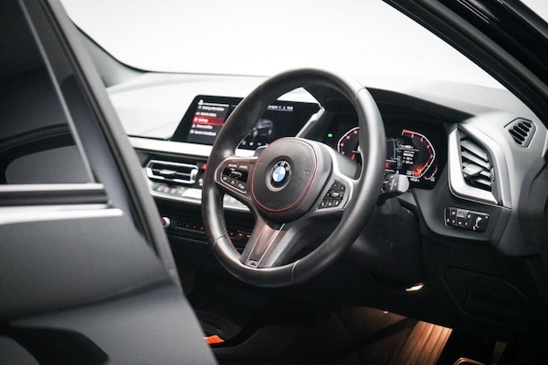 Used BMW 1 Series 2021 for sale - 76291122: Photo 27