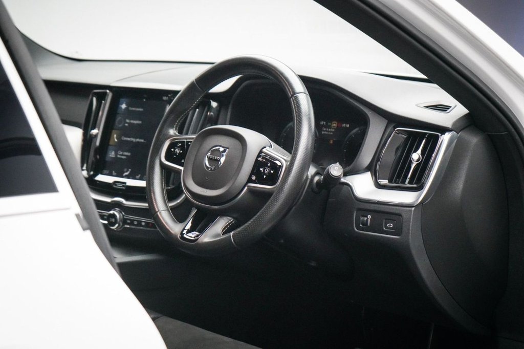 Used Volvo XC60 2018 for sale - 77188257: Photo 28