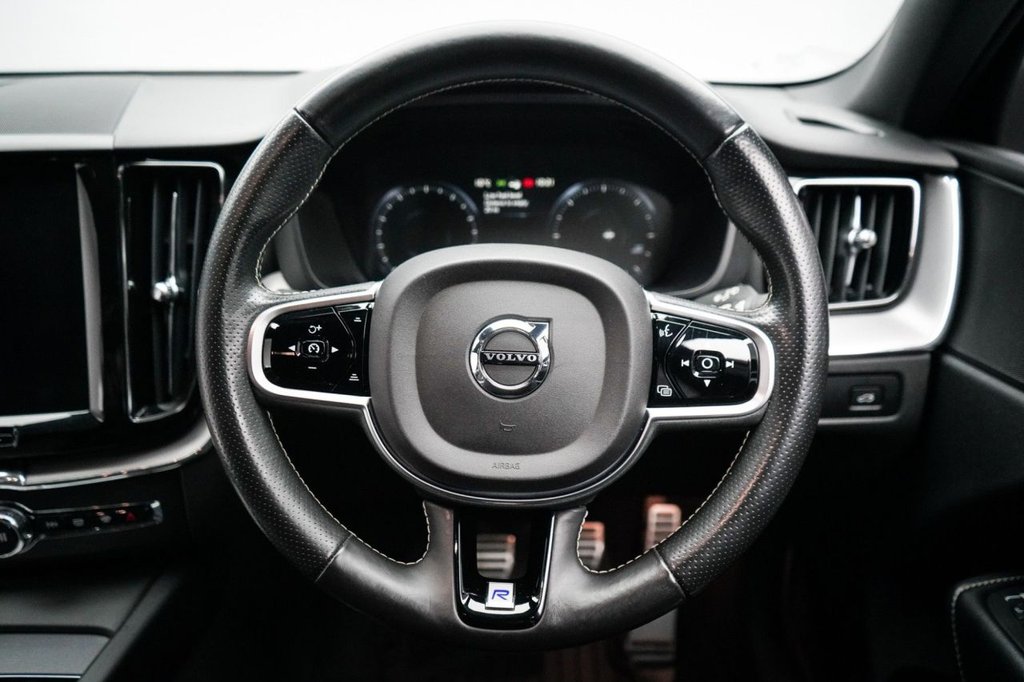 Used Volvo XC60 2018 for sale - 77188257: Photo 34