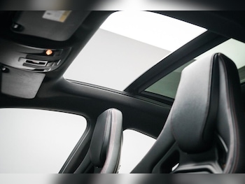 Used Mercedes-Benz CLA 2017 for sale - 77121807: Photo