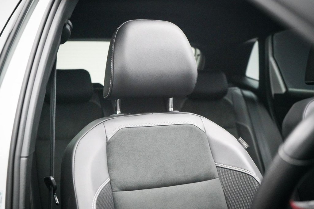 Used Volkswagen Polo 2022 for sale - 77647826: Photo 32