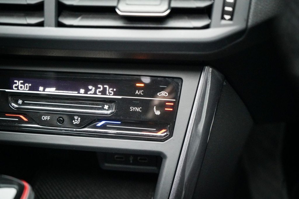 Used Volkswagen Polo 2022 for sale - 77647826: Photo 37