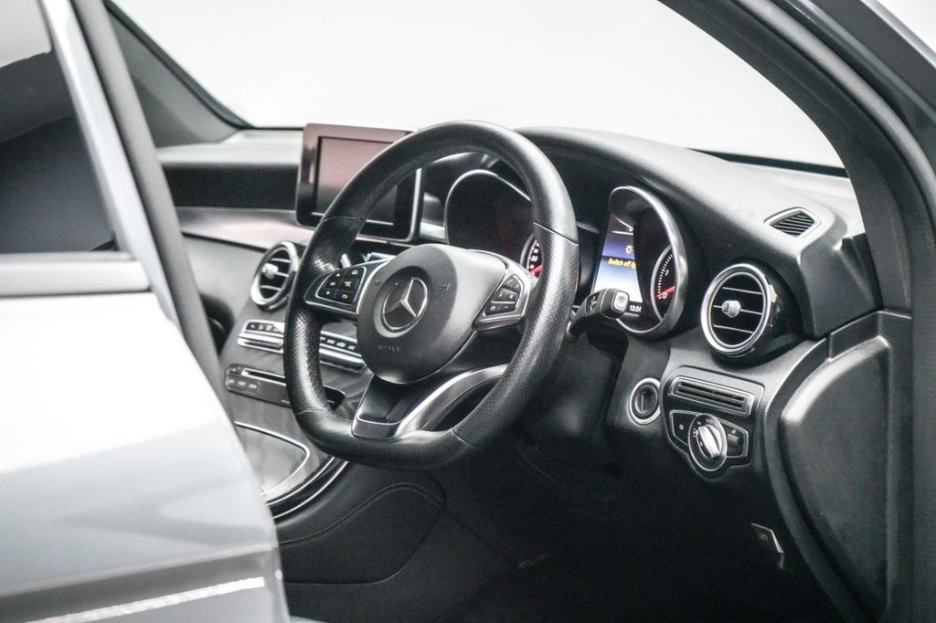 Used Mercedes-Benz GLC 2018 for sale - 76966183: Photo 29