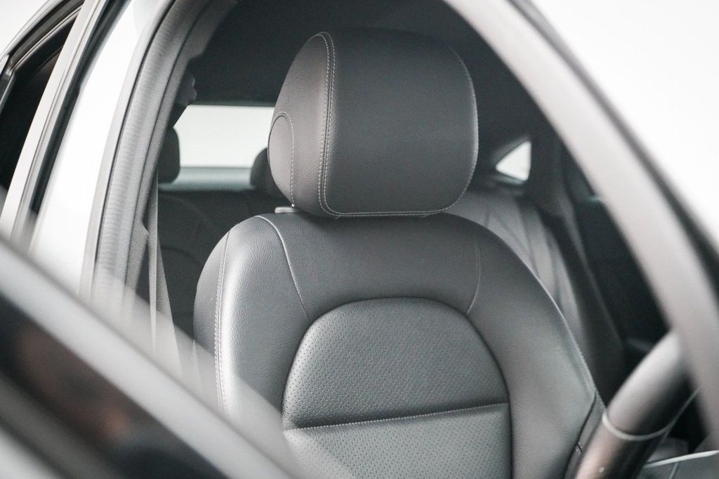 Used Mercedes-Benz GLC 2018 for sale - 76966183: Photo 30