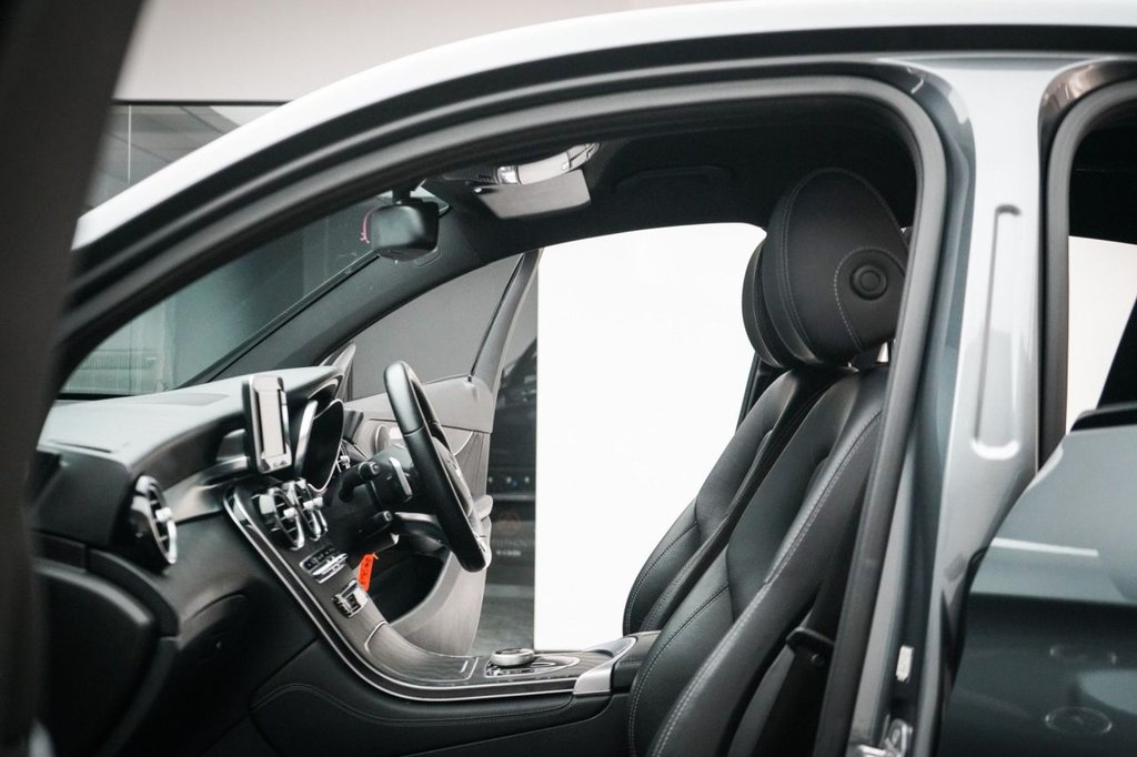 Used Mercedes-Benz GLC 2018 for sale - 76966183: Photo 33