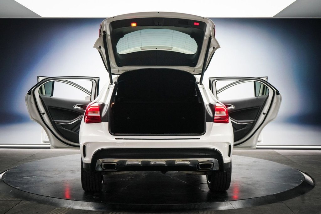 Used Mercedes-Benz GLA 2018 for sale - 77647976: Photo 26