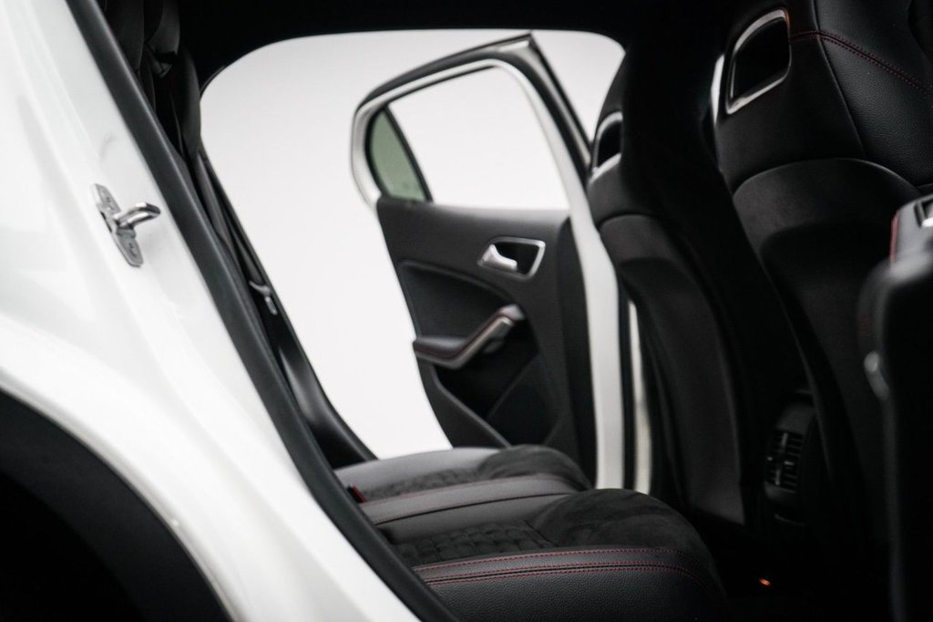 Used Mercedes-Benz GLA 2018 for sale - 77647976: Photo 30